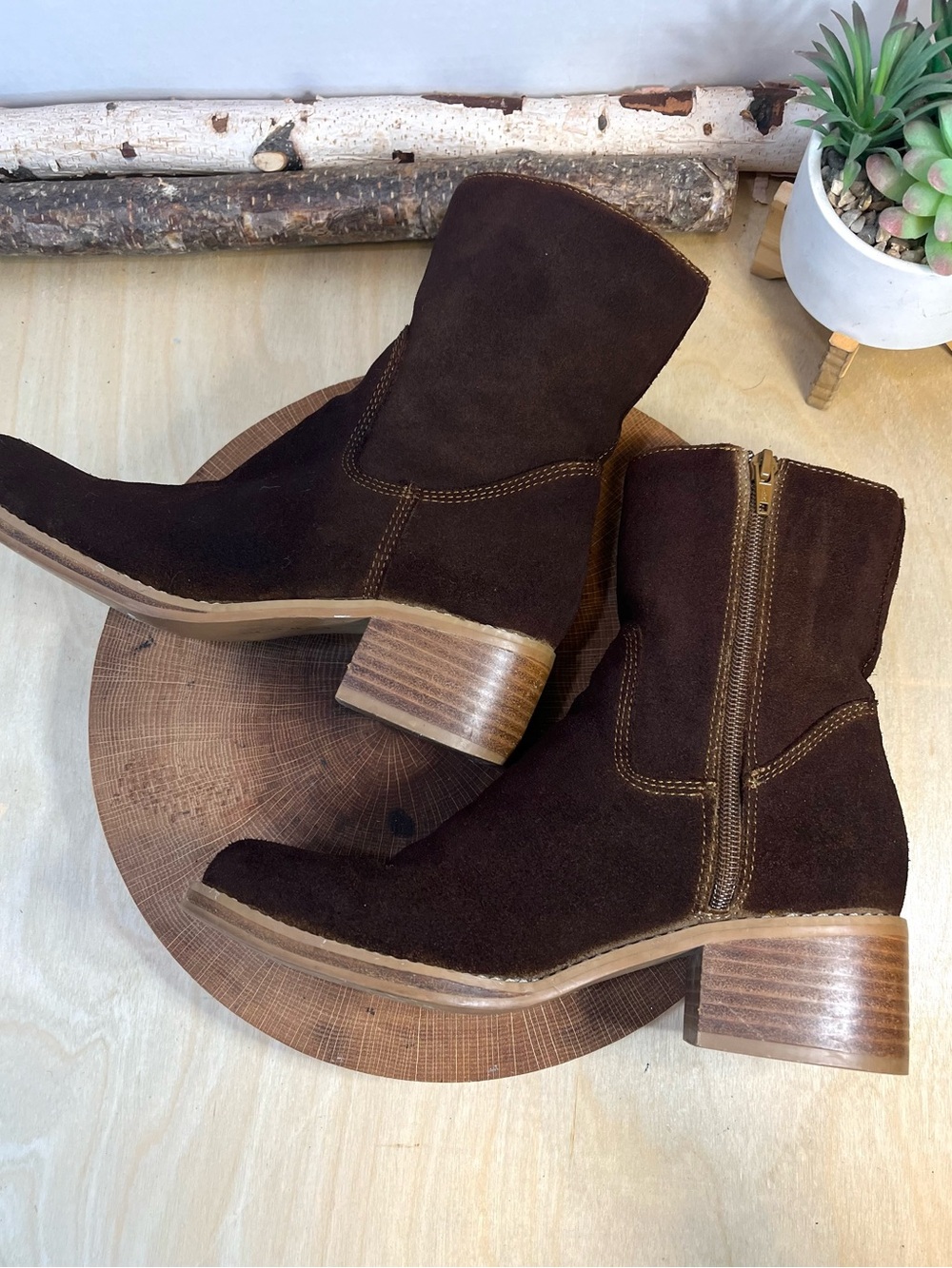 Vintage Candie's Suede Chunky Heeled Boots - Size 7
